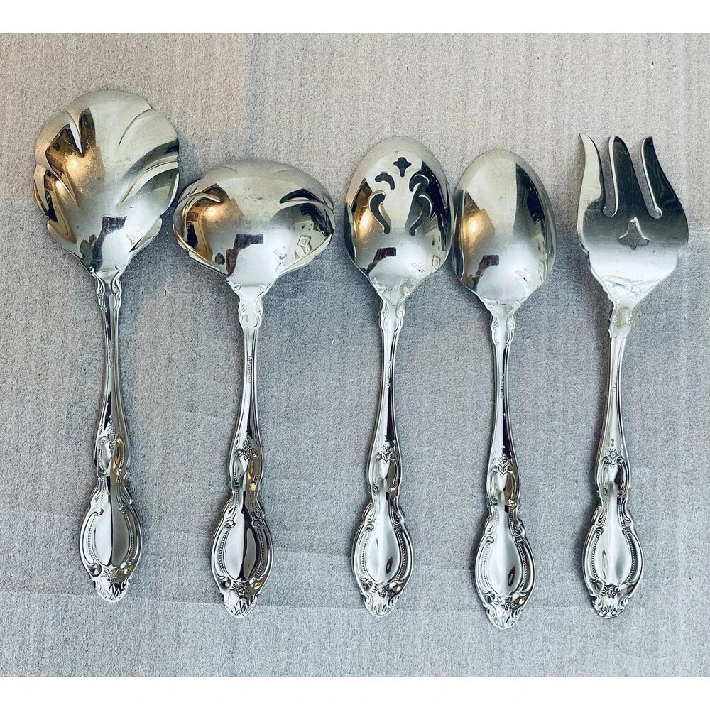 Oneida set stainless
